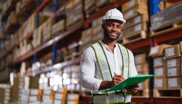 Devenir-gestionnaire-stock