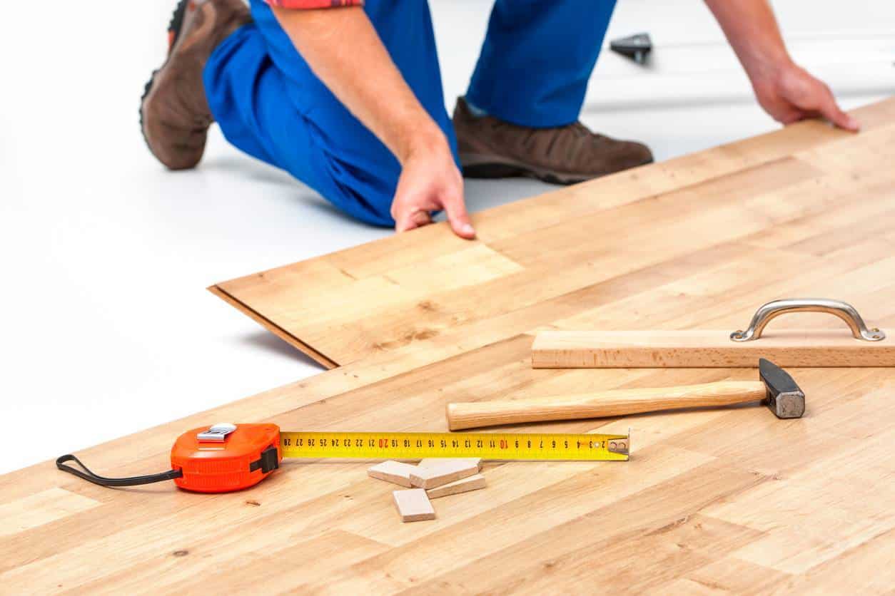 découpe de parquet